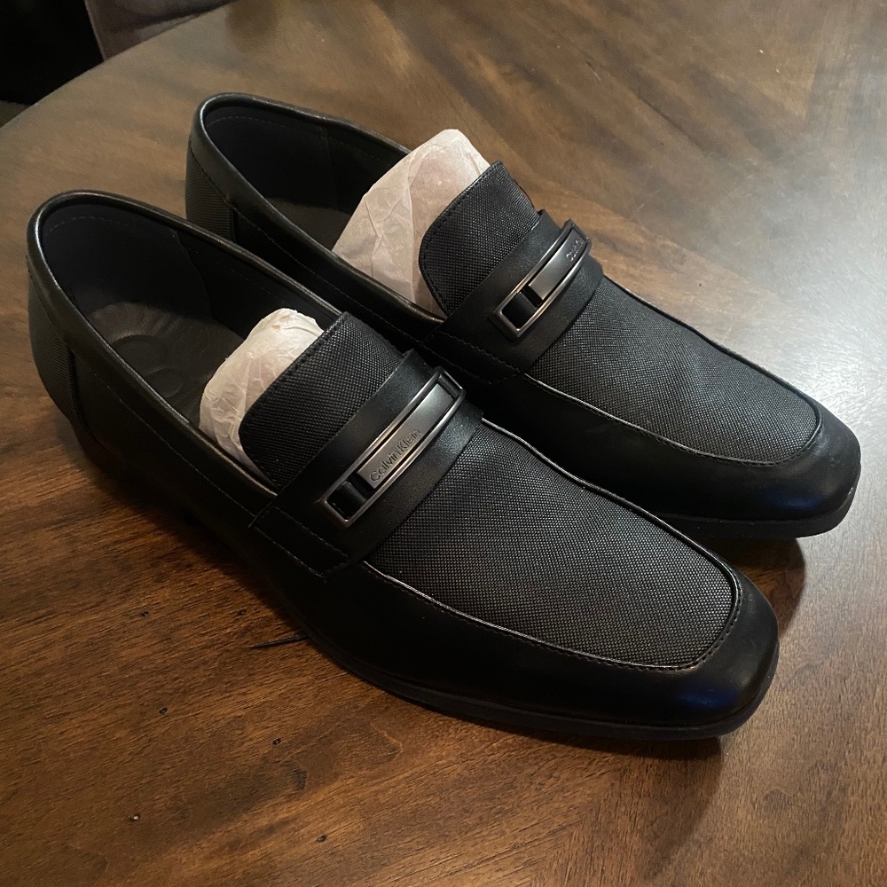 Calvin Klein black leather Jameson 9 loafers